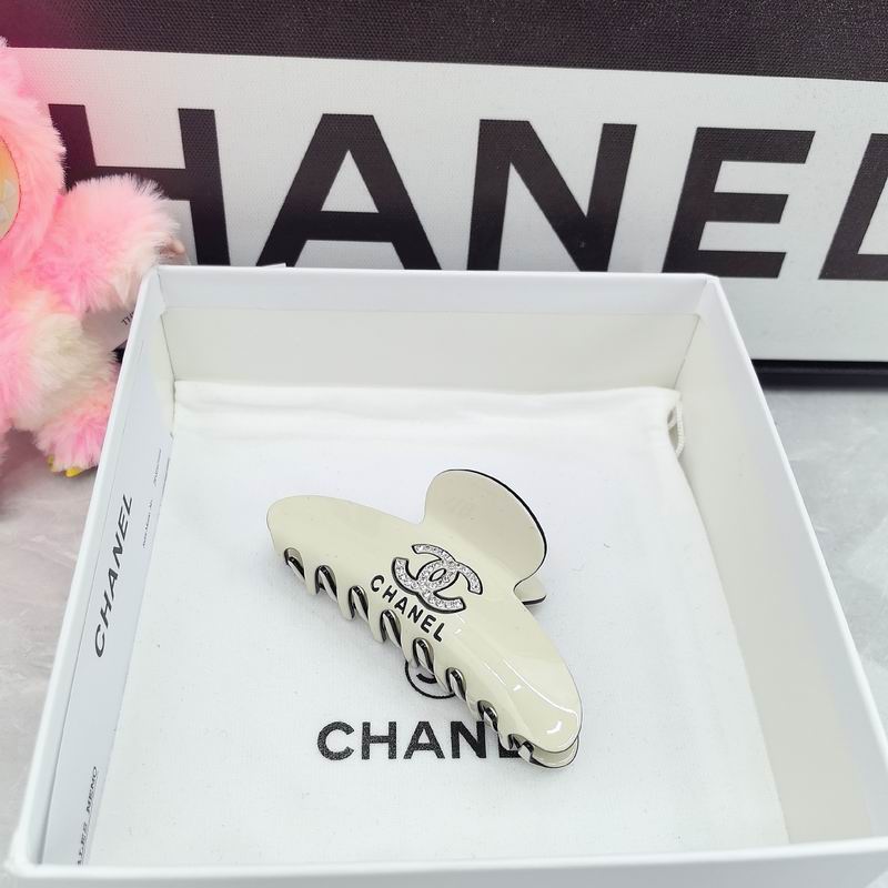 Chanel Hair Grab Clip dx (129)