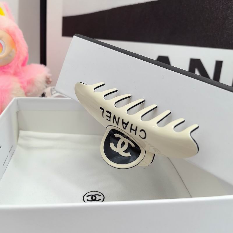 Chanel Hair Grab Clip dx (138)