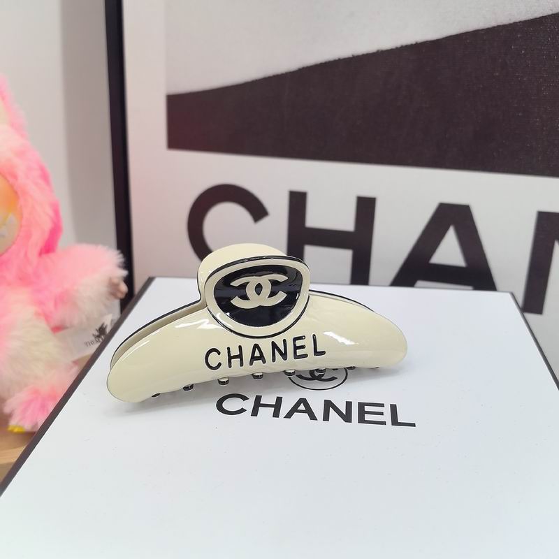 Chanel Hair Grab Clip dx (140)