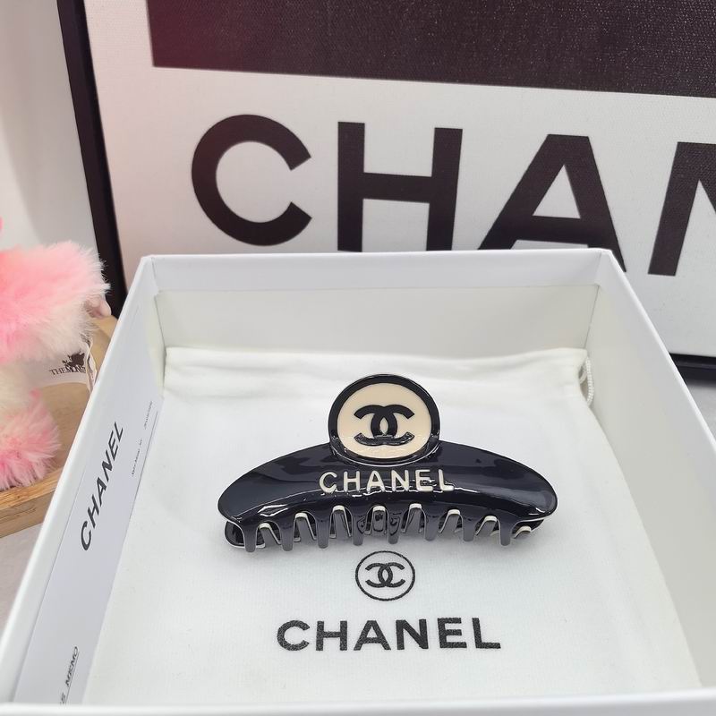Chanel Hair Grab Clip dx (145)