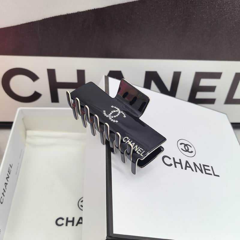 Chanel Hair Grab Clip dx (156)