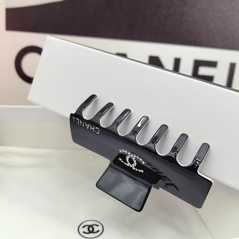 Chanel Hair Grab Clip dx (157)