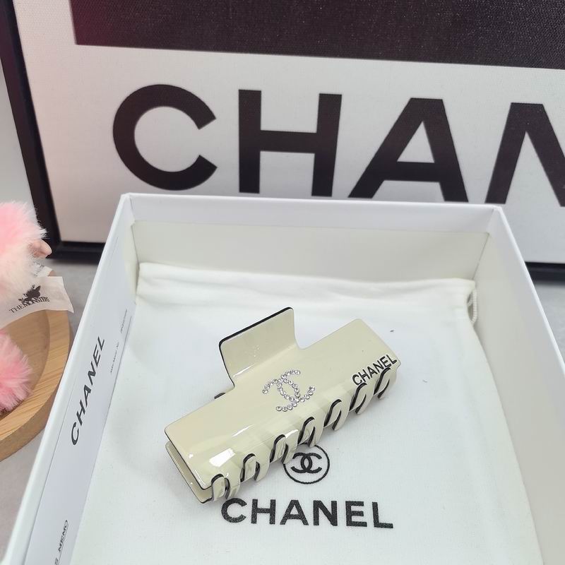 Chanel Hair Grab Clip dx (163)