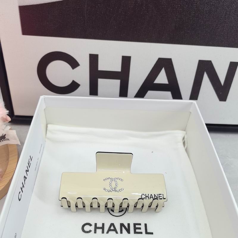 Chanel Hair Grab Clip dx (164)