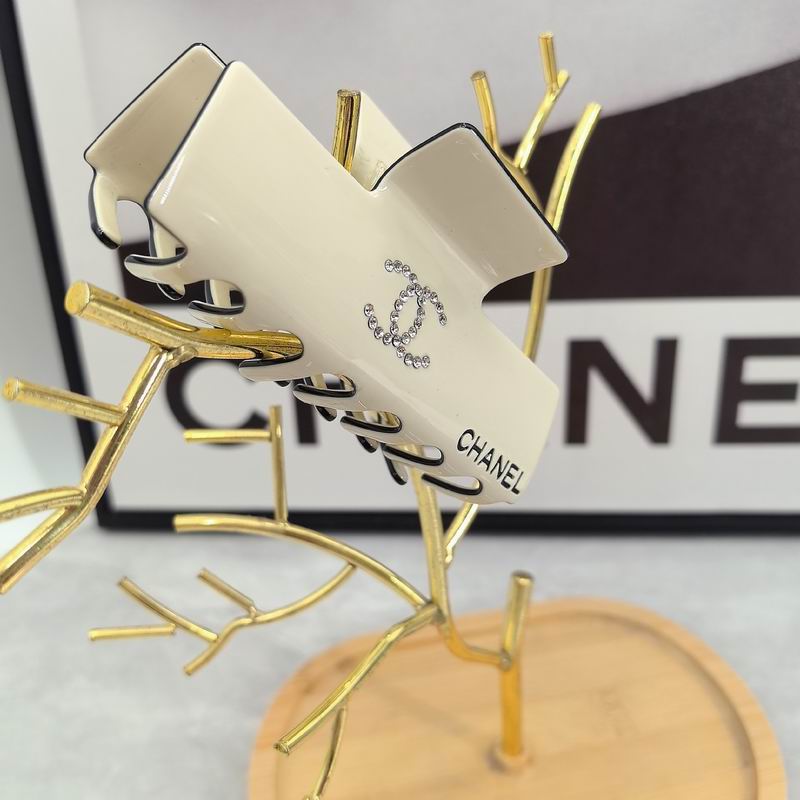 Chanel Hair Grab Clip dx (169)