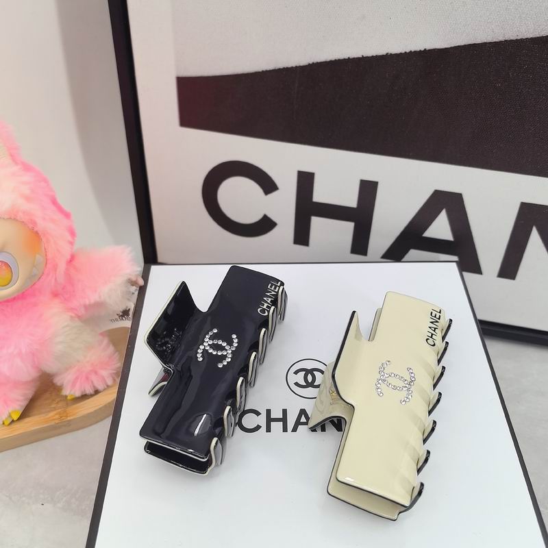 Chanel Hair Grab Clip dx (170)