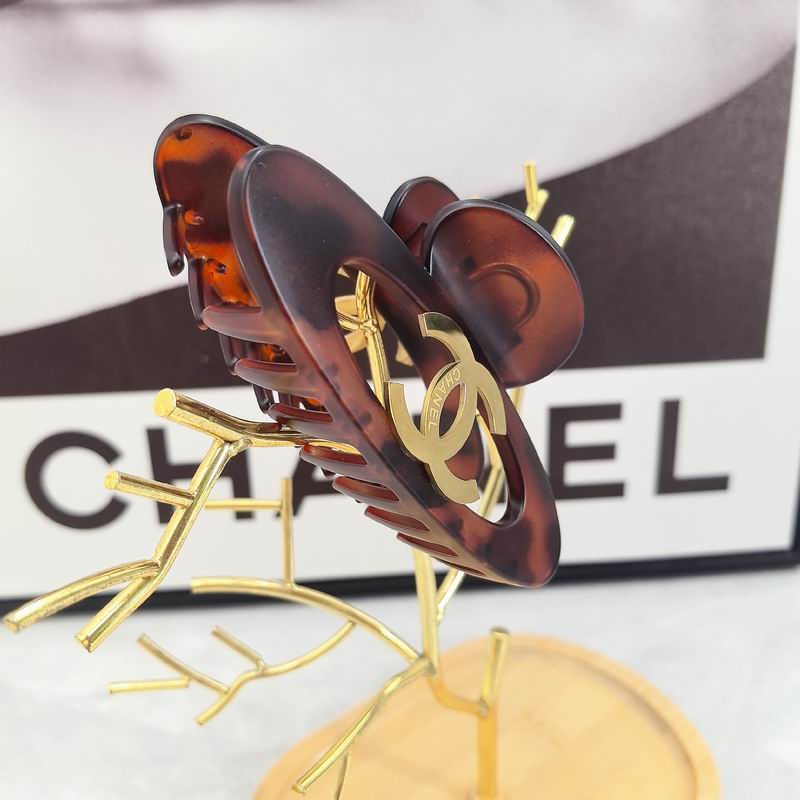 Chanel Hair Grab Clip dx (345)