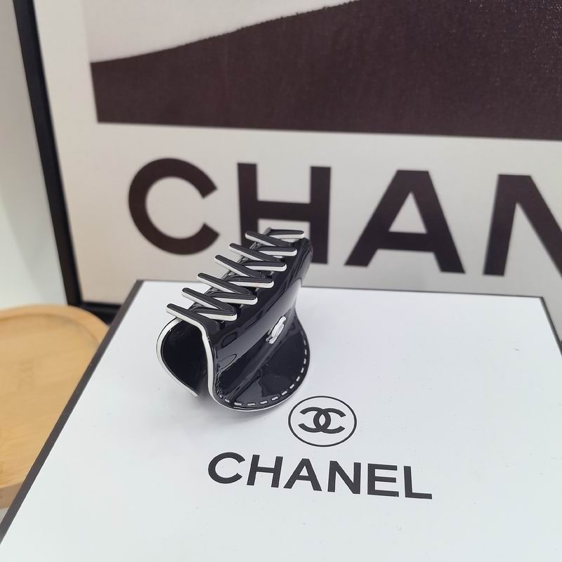Chanel Hair Grab Clip dx (349)
