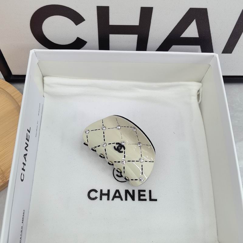 Chanel Hair Grab Clip dx (370)