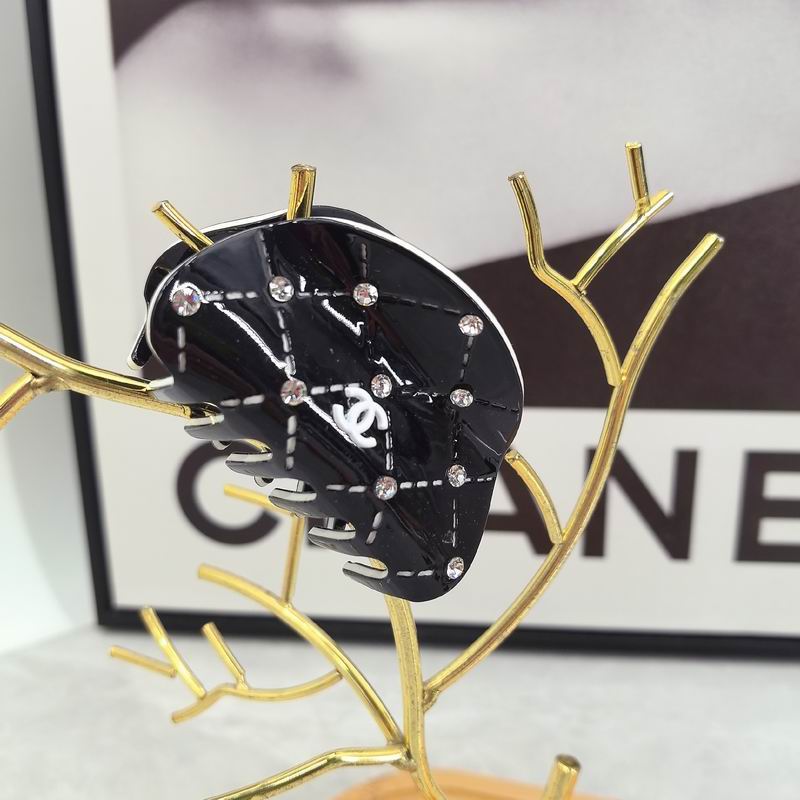 Chanel Hair Grab Clip dx (380)