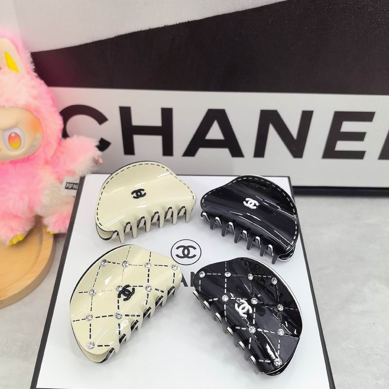 Chanel Hair Grab Clip dx (384)