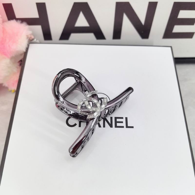 Chanel Hair Grab Clip dx (43)