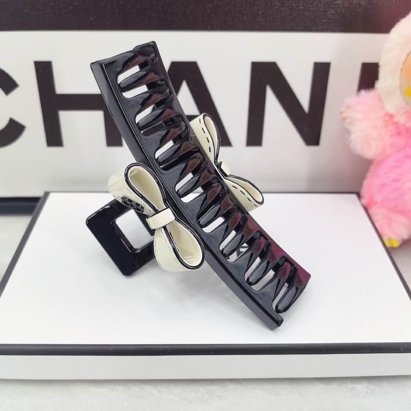 Chanel Hair Grab Clip dx (497)