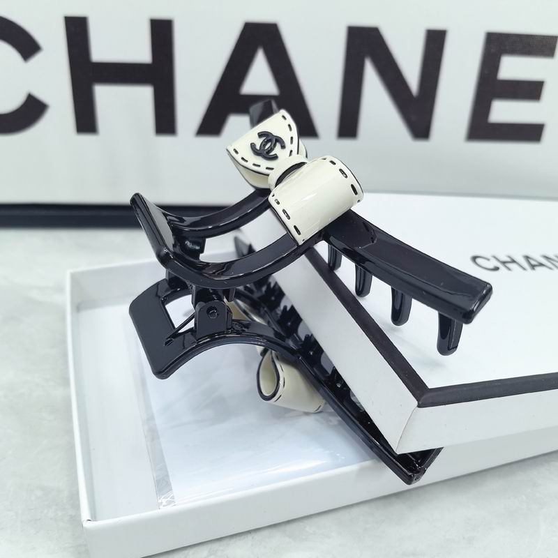 Chanel Hair Grab Clip dx (498)