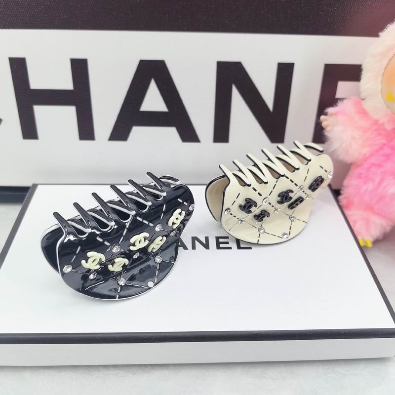Chanel Hair Grab Clip dx (609)