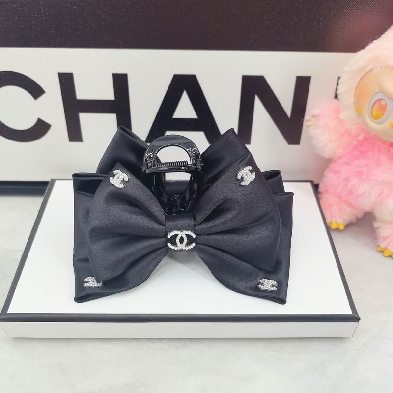 Chanel Hair Grab Clip dx (651)