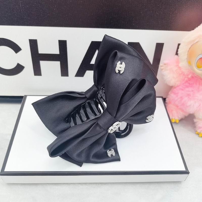 Chanel Hair Grab Clip dx (654)