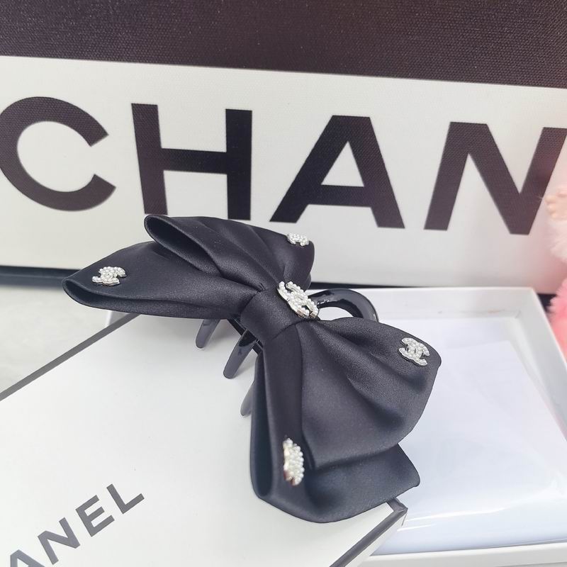 Chanel Hair Grab Clip dx (655)