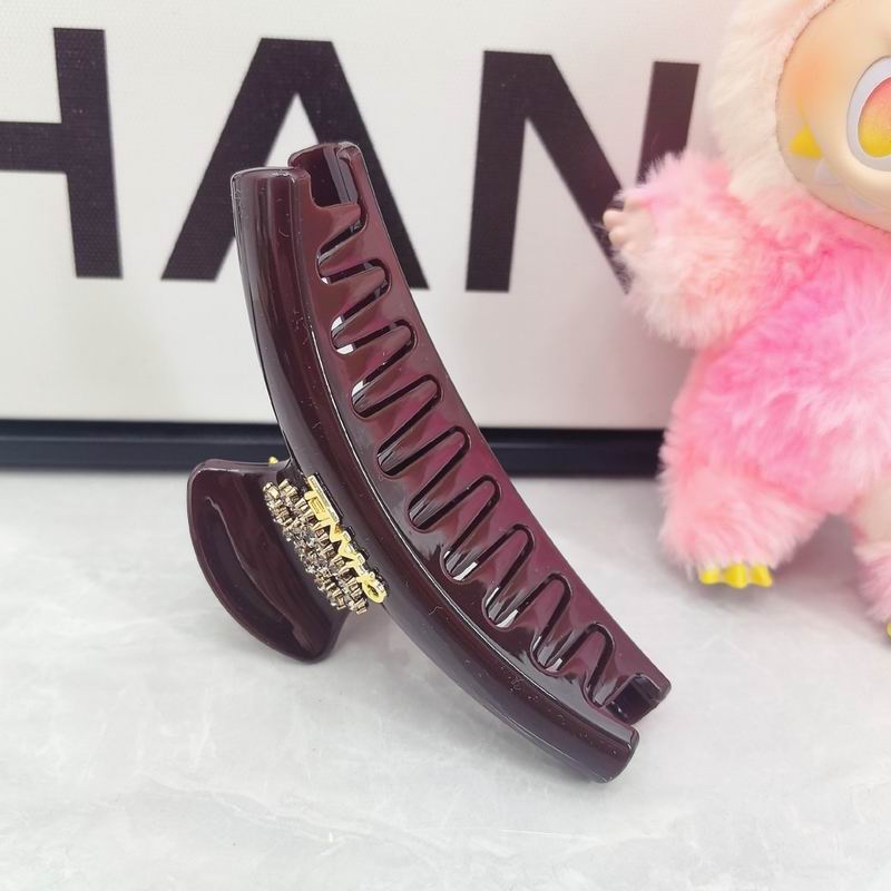 Chanel Hair Grab Clip dx (659)