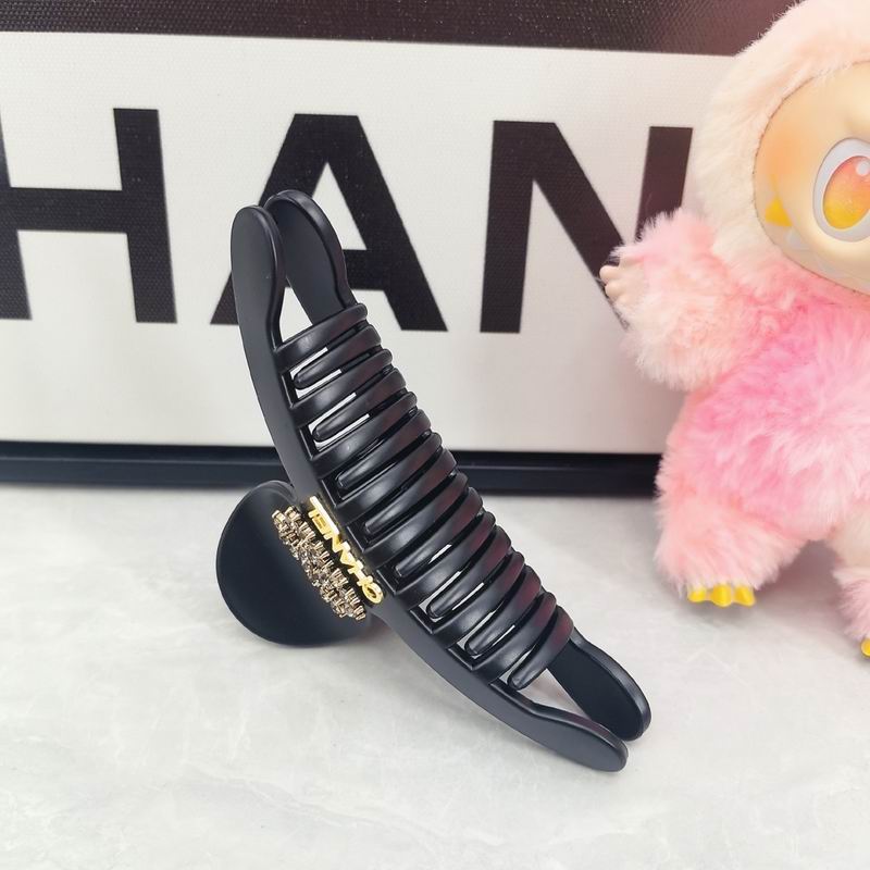 Chanel Hair Grab Clip dx (665)