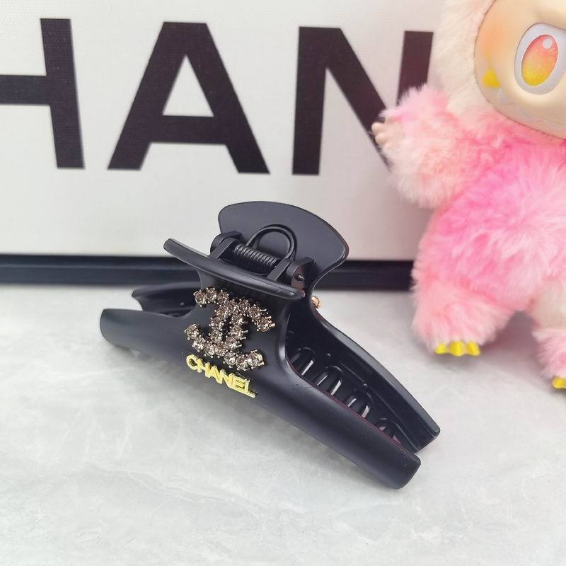Chanel Hair Grab Clip dx (672)