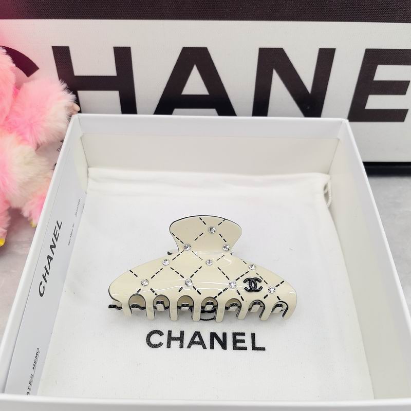 Chanel Hair Grab Clip dx (90)