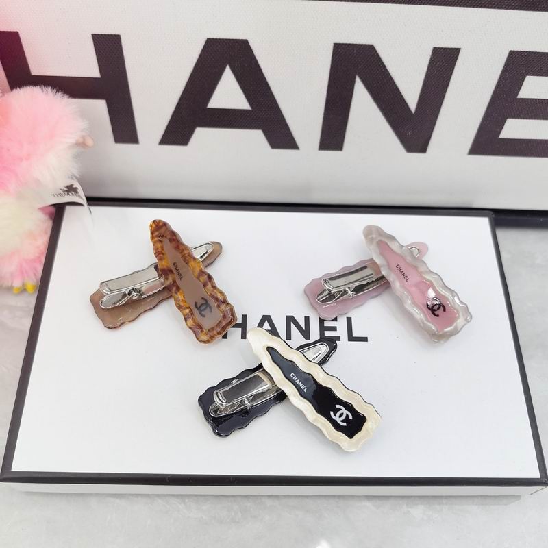Chanel Hairpin dx (132)