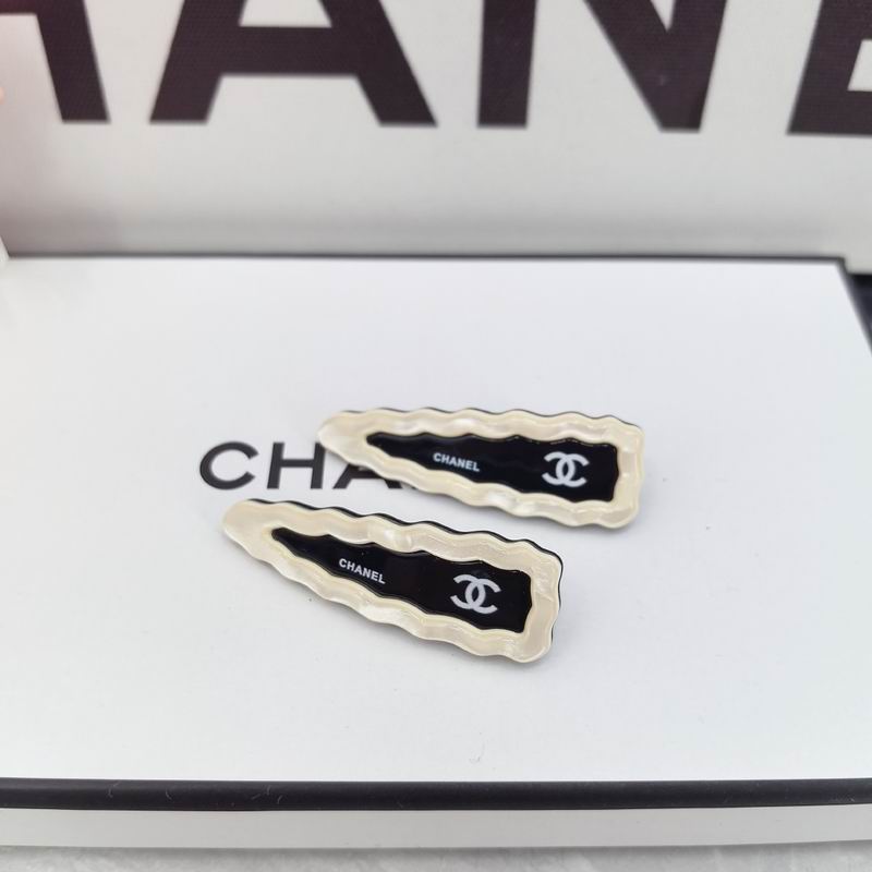 Chanel Hairpin dx (141)