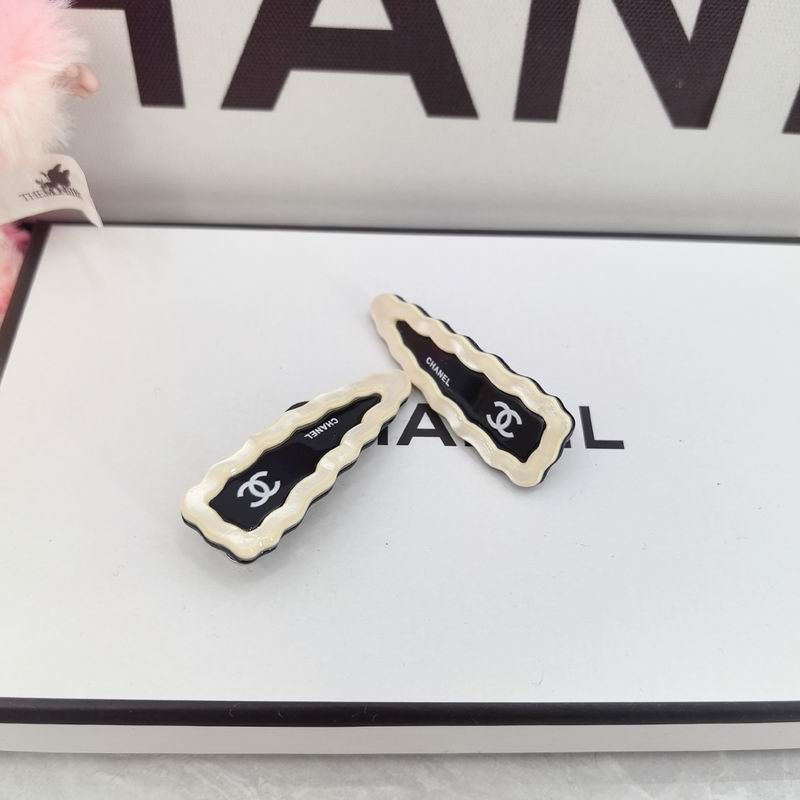 Chanel Hairpin dx (142)