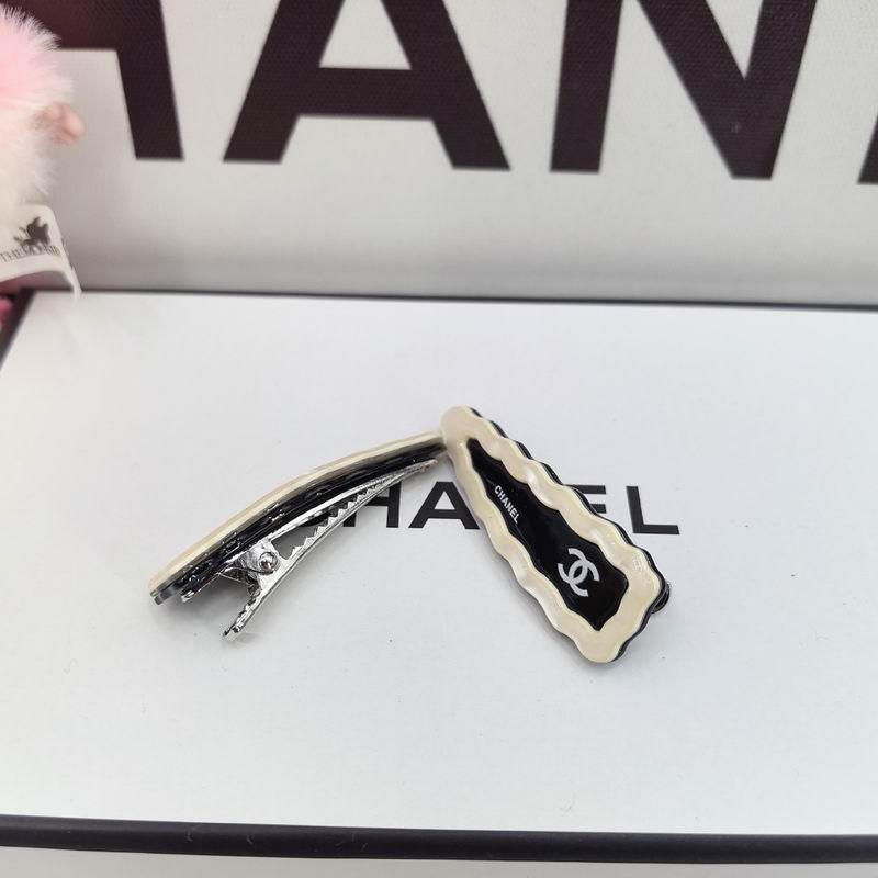 Chanel Hairpin dx (143)