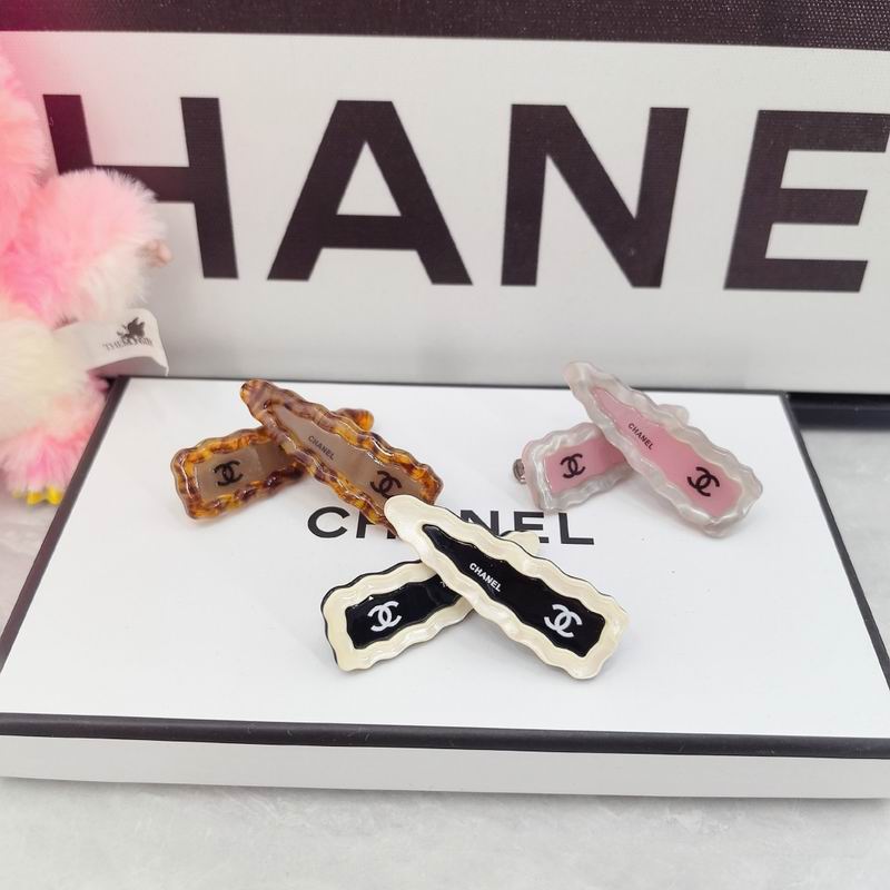 Chanel Hairpin dx (145)