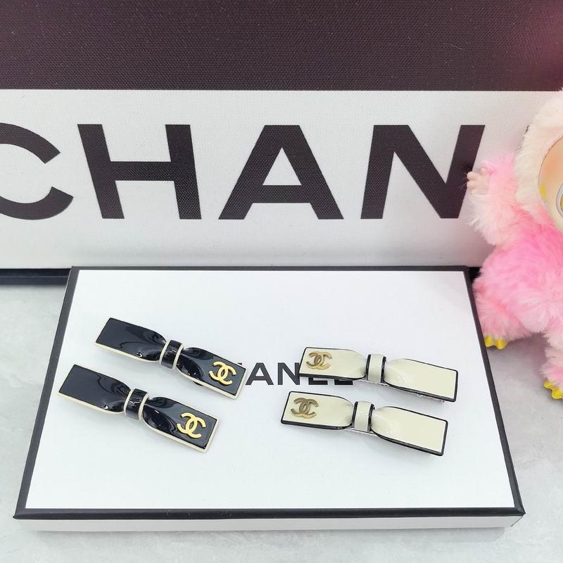 Chanel Hairpin dx (147)