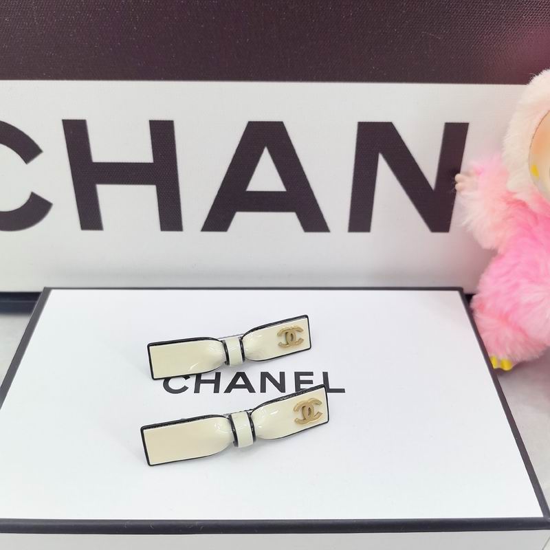 Chanel Hairpin dx (148)