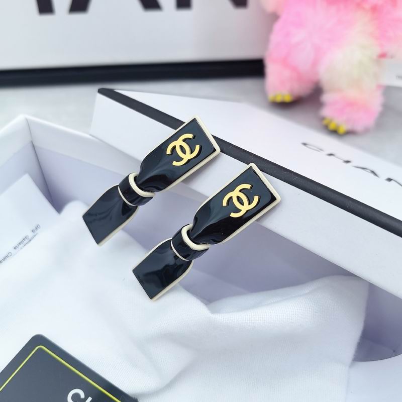 Chanel Hairpin dx (156)