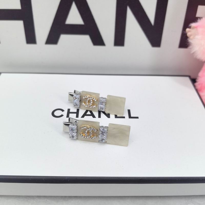 Chanel Hairpin dx (167)