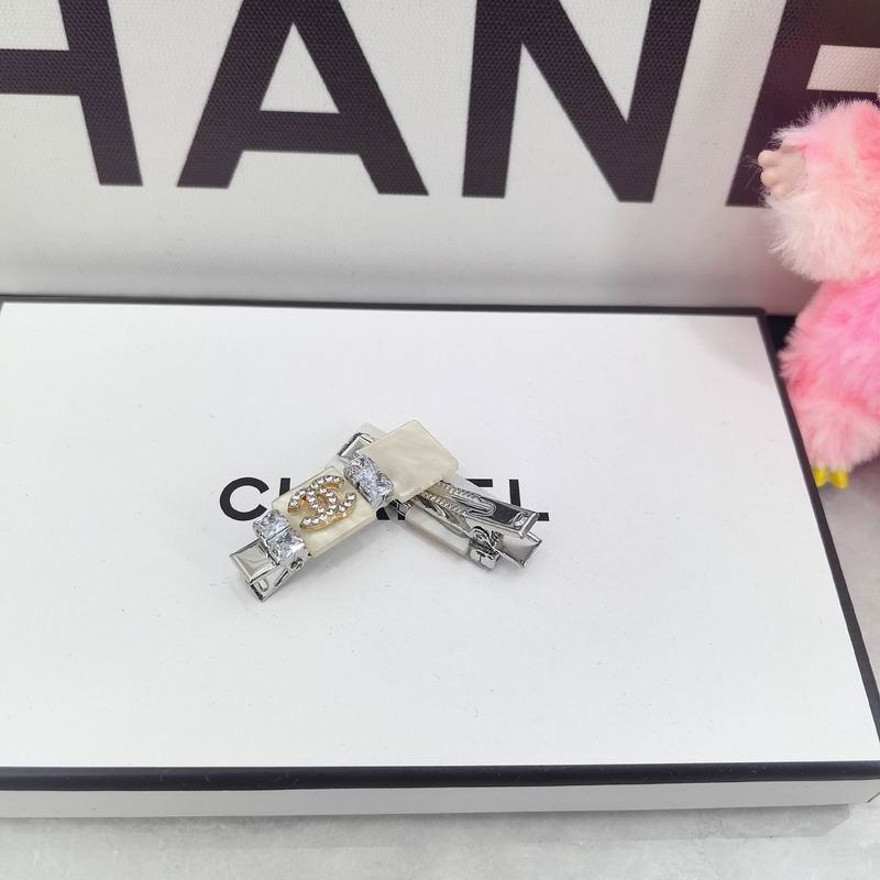 Chanel Hairpin dx (168)