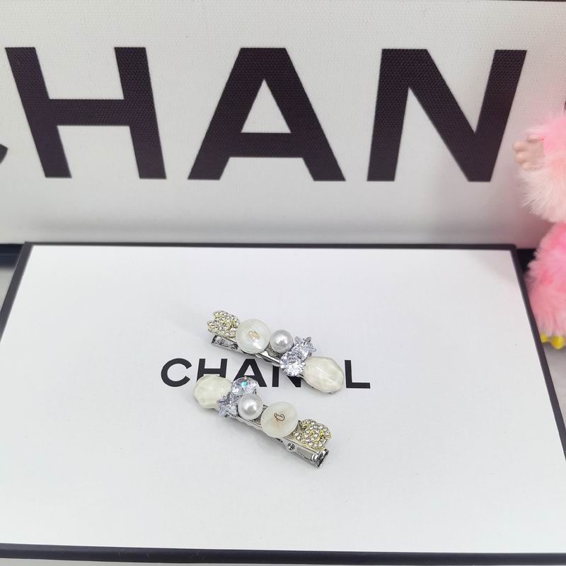 Chanel Hairpin dx (174)