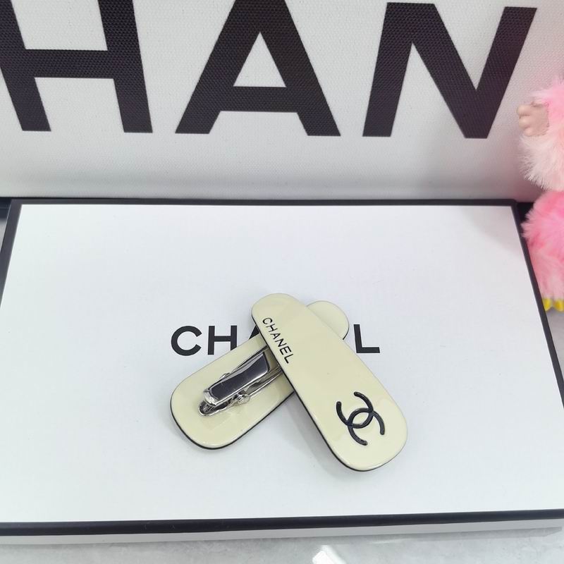 Chanel Hairpin dx (218)
