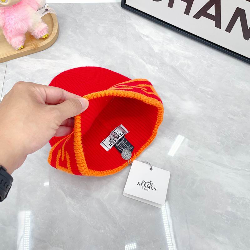 Chanel Hat dx (2200)