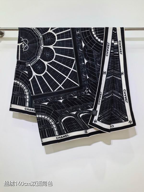 Chanel Scarf 140X140cm 70%羊绒30%真丝 E08 (3)