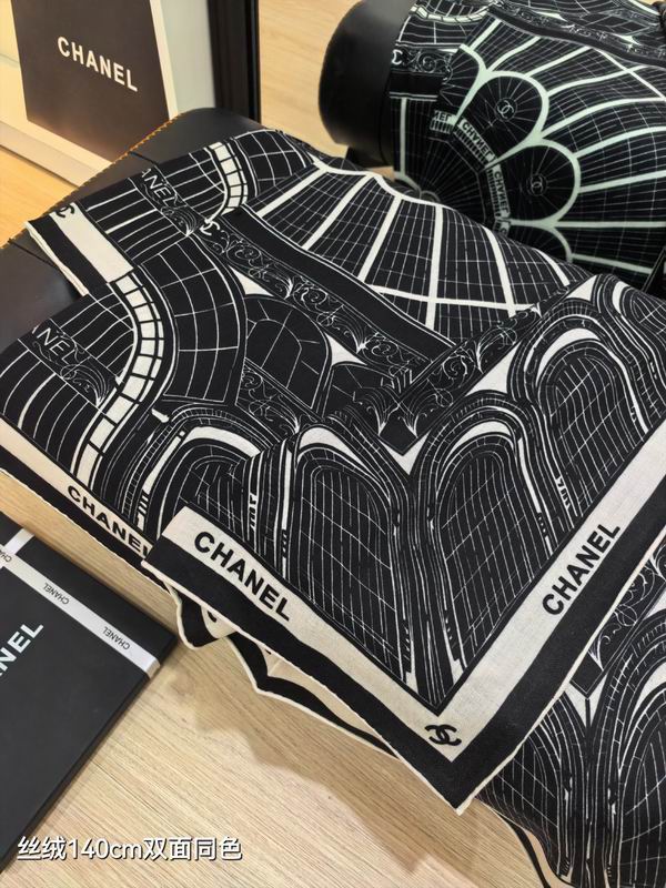 Chanel Scarf 140X140cm 70%羊绒30%真丝 E08 (5)
