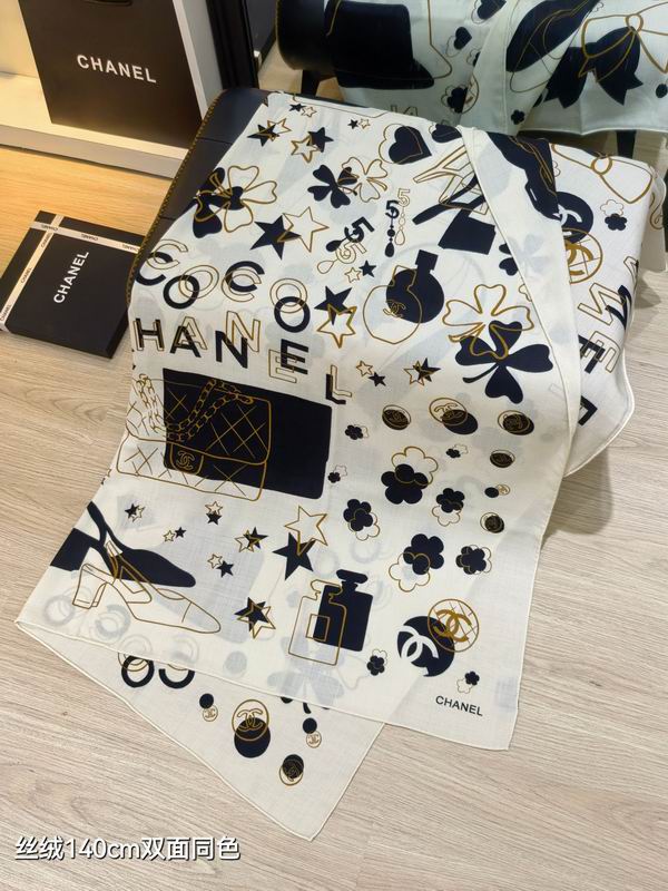 Chanel Scarf 140X140cm 70%羊绒30%真丝 E17 (14)