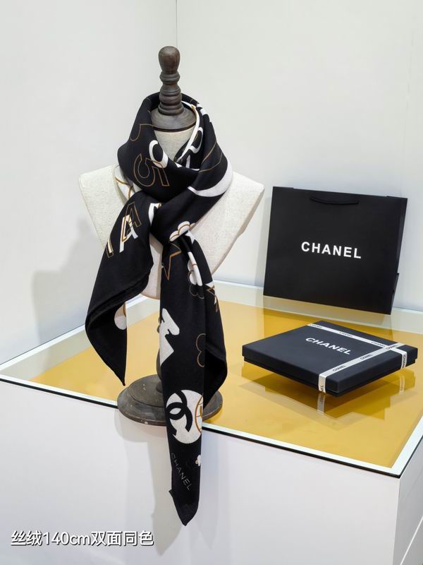 Chanel Scarf 140X140cm 70%羊绒30%真丝 E17 (2)