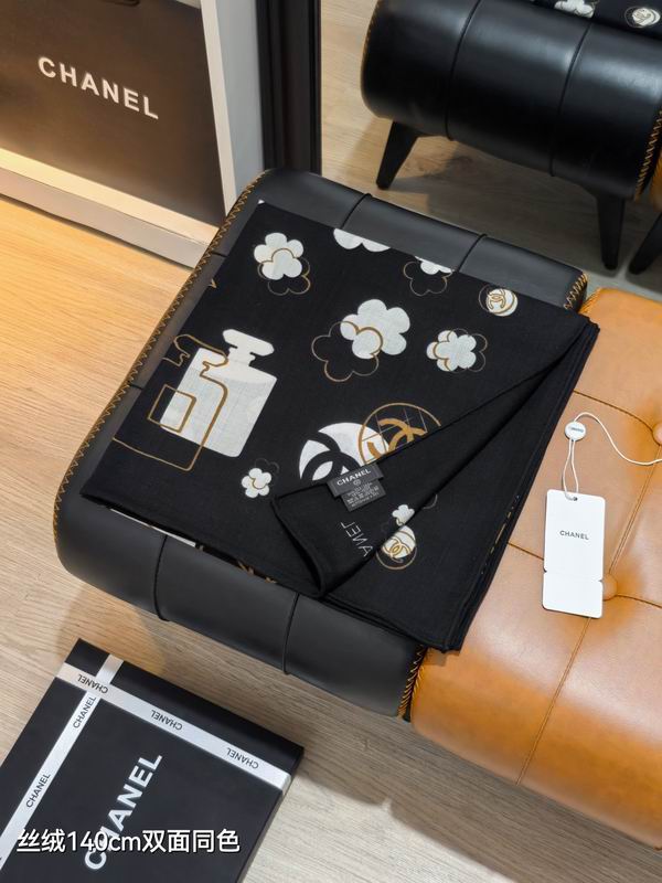 Chanel Scarf 140X140cm 70%羊绒30%真丝 E17 (7)