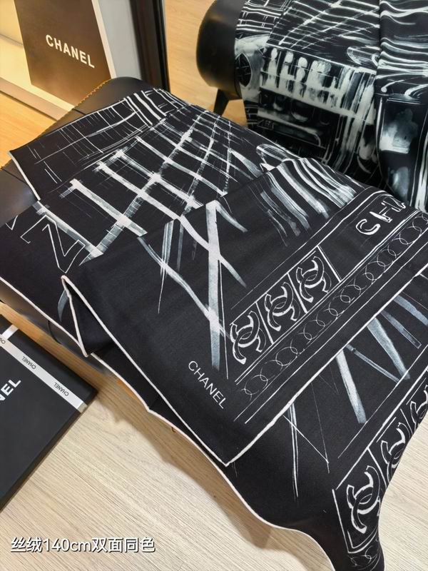 Chanel Scarf 140X140cm 70%羊绒30%真丝 E18 (5)