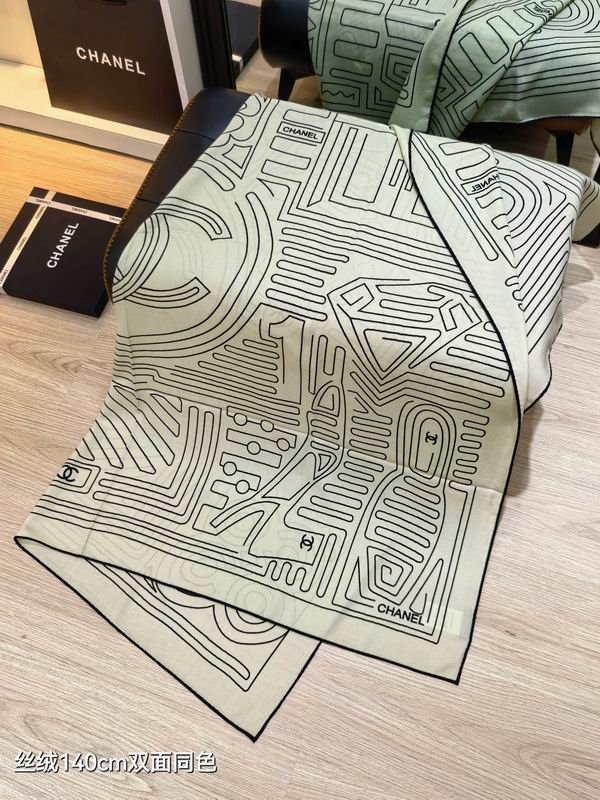 Chanel Scarf 140X140cm 70%羊绒30%真丝 E19 (14)