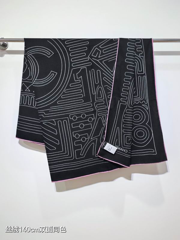 Chanel Scarf 140X140cm 70%羊绒30%真丝 E19 (3)