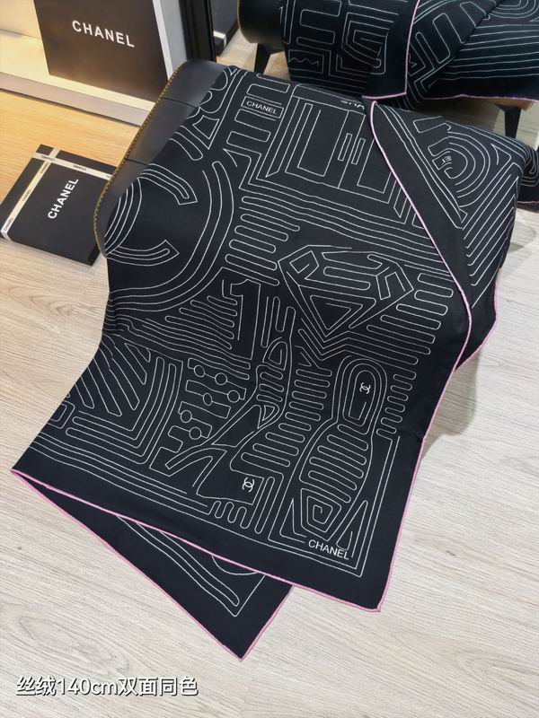 Chanel Scarf 140X140cm 70%羊绒30%真丝 E19 (6)