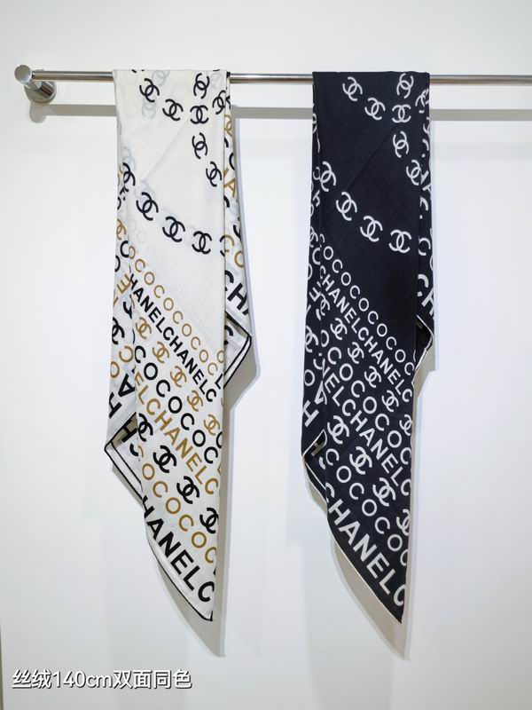 Chanel Scarf 140X140cm 70%羊绒30%真丝 E20 (1)