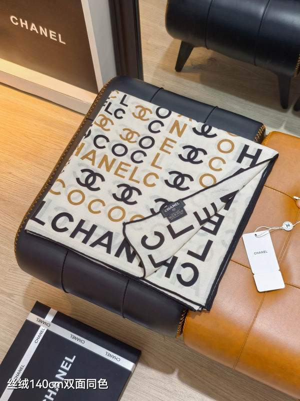 Chanel Scarf 140X140cm 70%羊绒30%真丝 E20 (15)